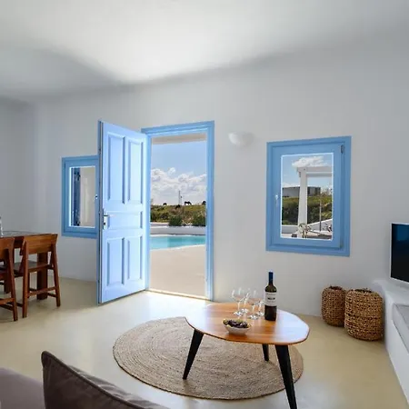 Bed & Breakfast Luxury Fira (Santorini)