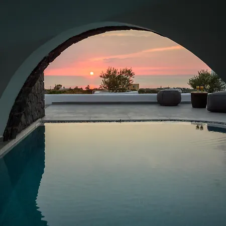 Luxury Bed & Breakfast 4*